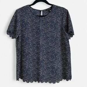 Banana Republic Navy & White Polka Dot Blouse Petite Scallop Hem Career Business